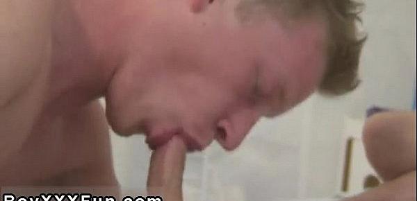  Twink video UK twinks deep-throat fountains of firm spear and